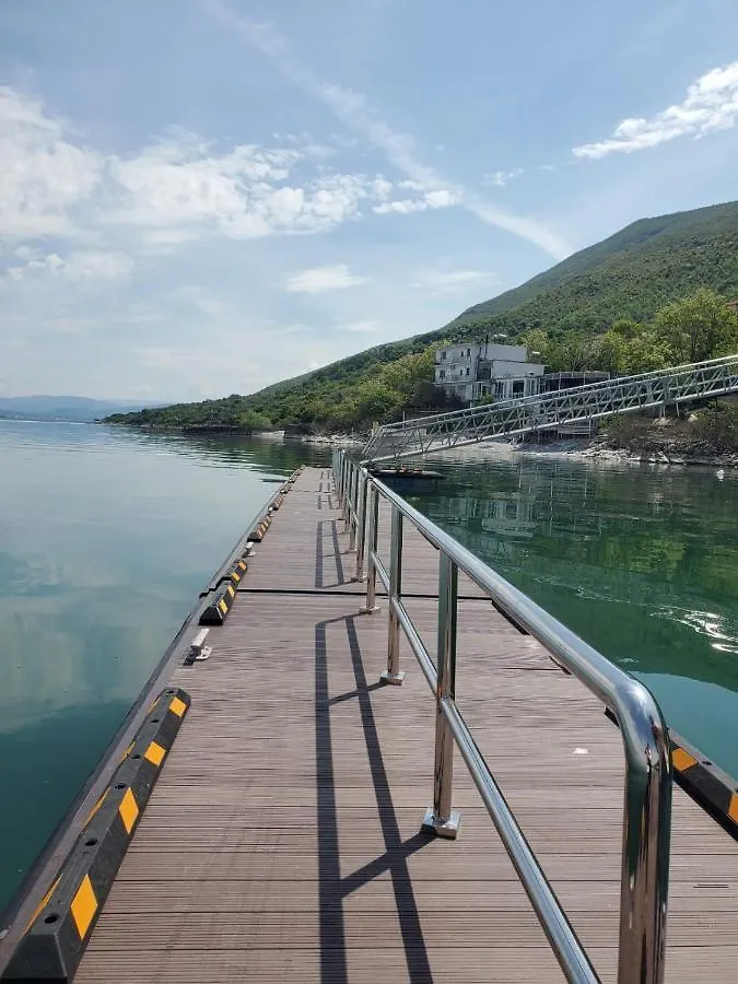 Holiday Center Apartment Shkoder